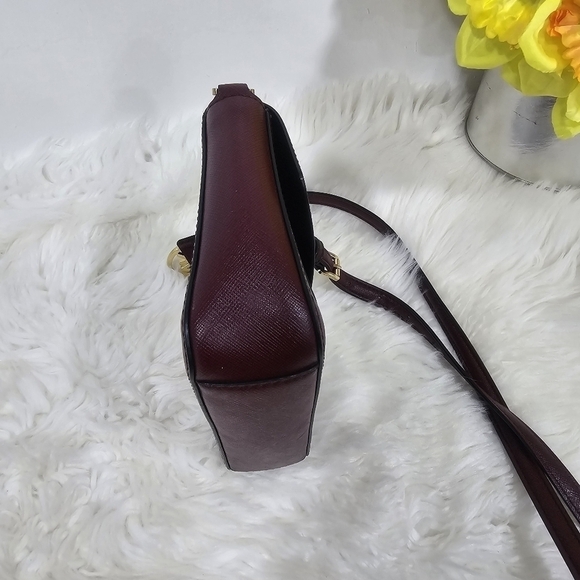 Michael Kors Burgundy and black crossbody - Picture 6 of 15